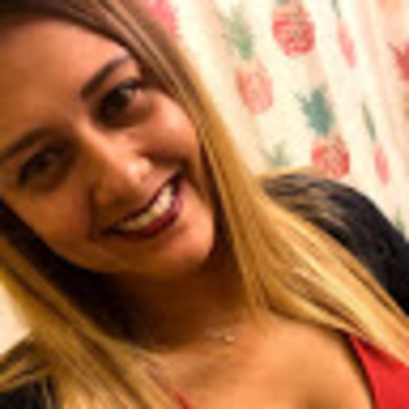 Meet your Posher, Natalia - Picture 1 of 1